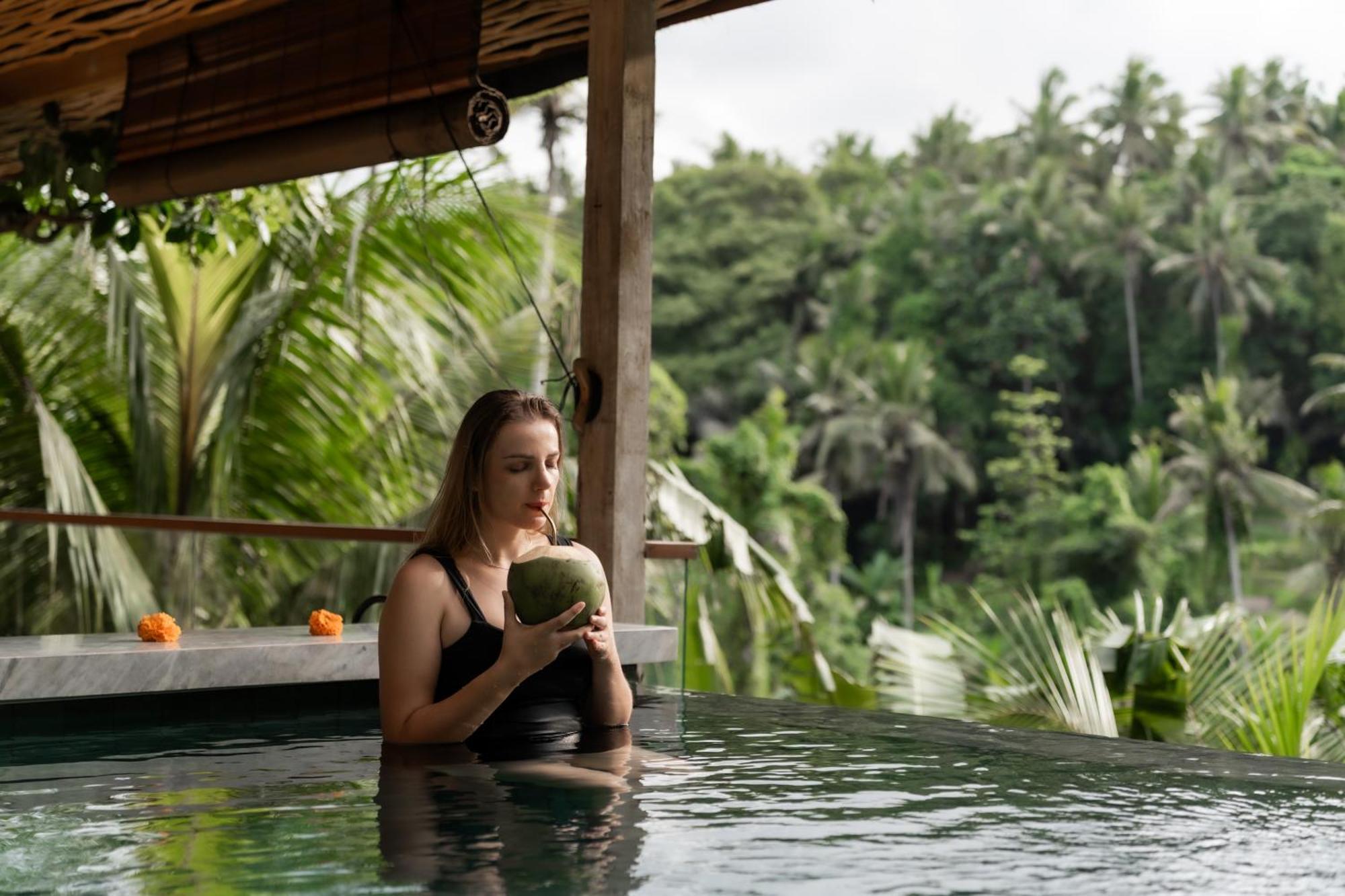 Ubud Riverside Villa Exterior foto